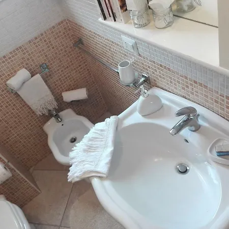 Piccola Dimora Con Terrazzina Apartamento Lecce