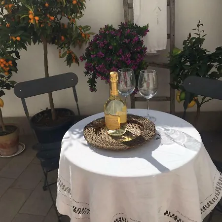Piccola Dimora Con Terrazzina Lecce